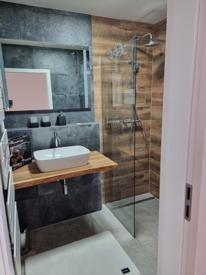 Apartment Max Loučná pod Klínovcem Eksteriør bilde